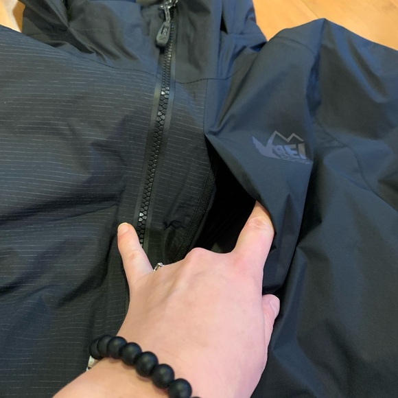 NWT REI Stormhenge Down Hyrbid Parka. Size Medium - Picture 8 of 14